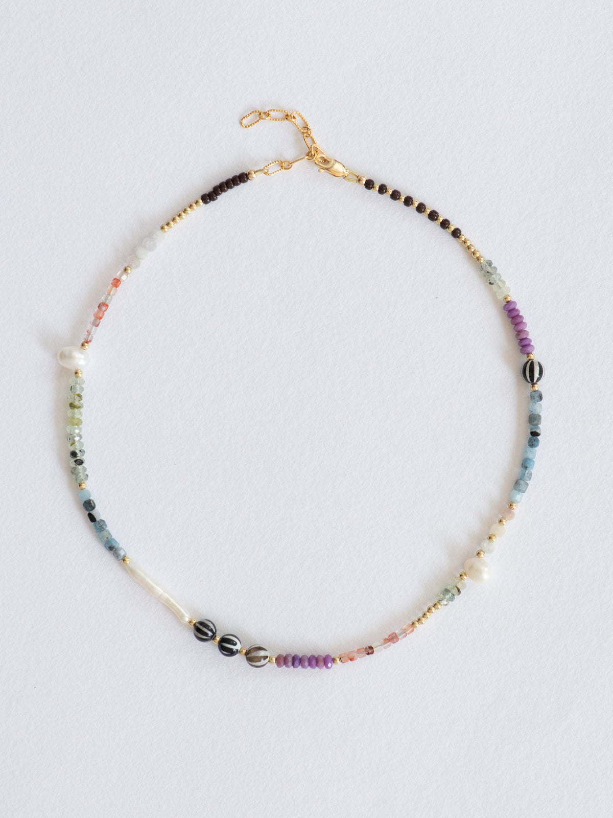 Baby gems necklace with freshwater pearl